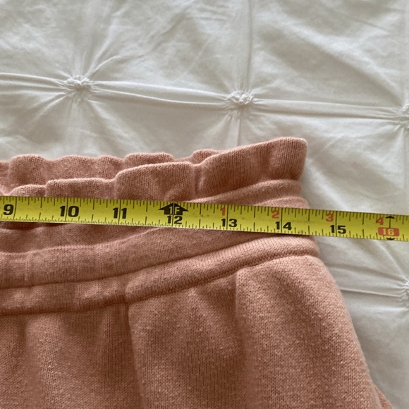 Lunya wide leg crop elastic waist lounge pants in color nutmeg - Picture 6 of 11